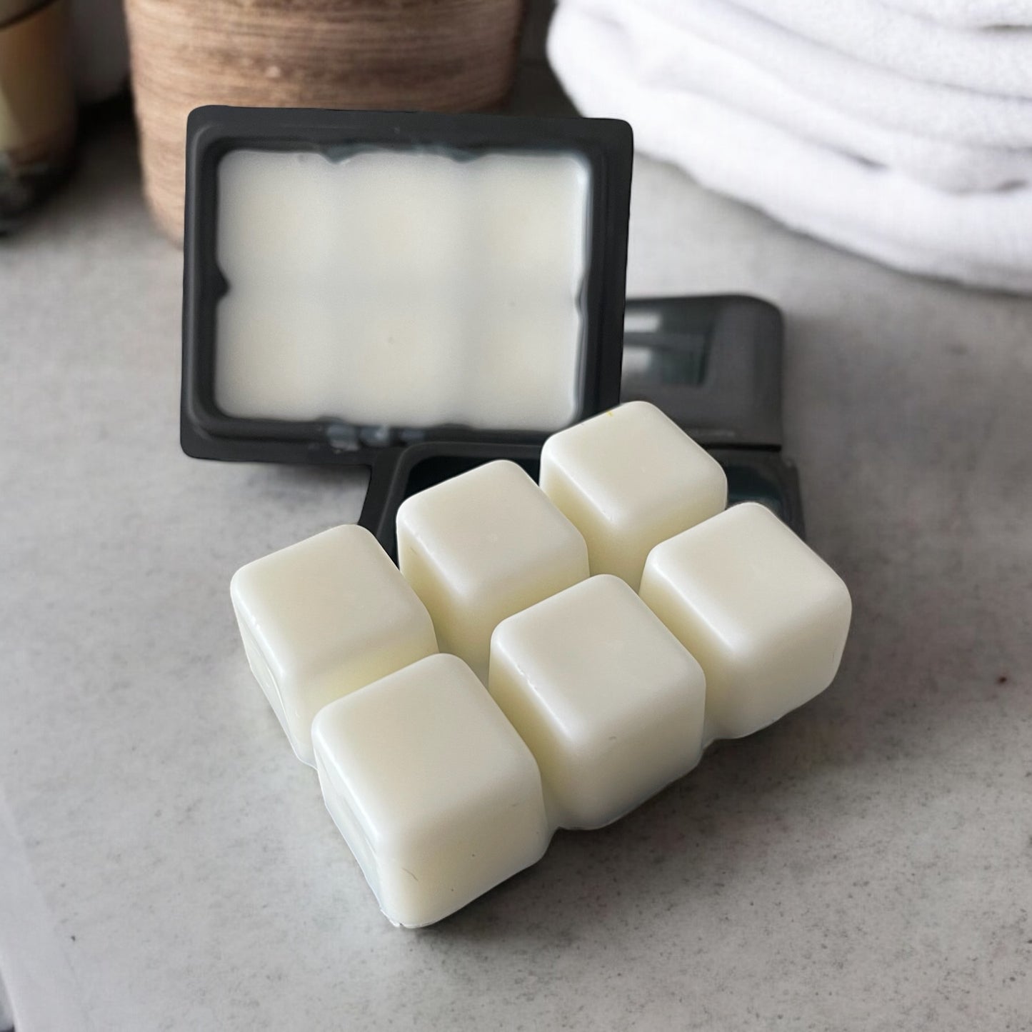 Clean Cotton + Fresh Linen Wax Melt